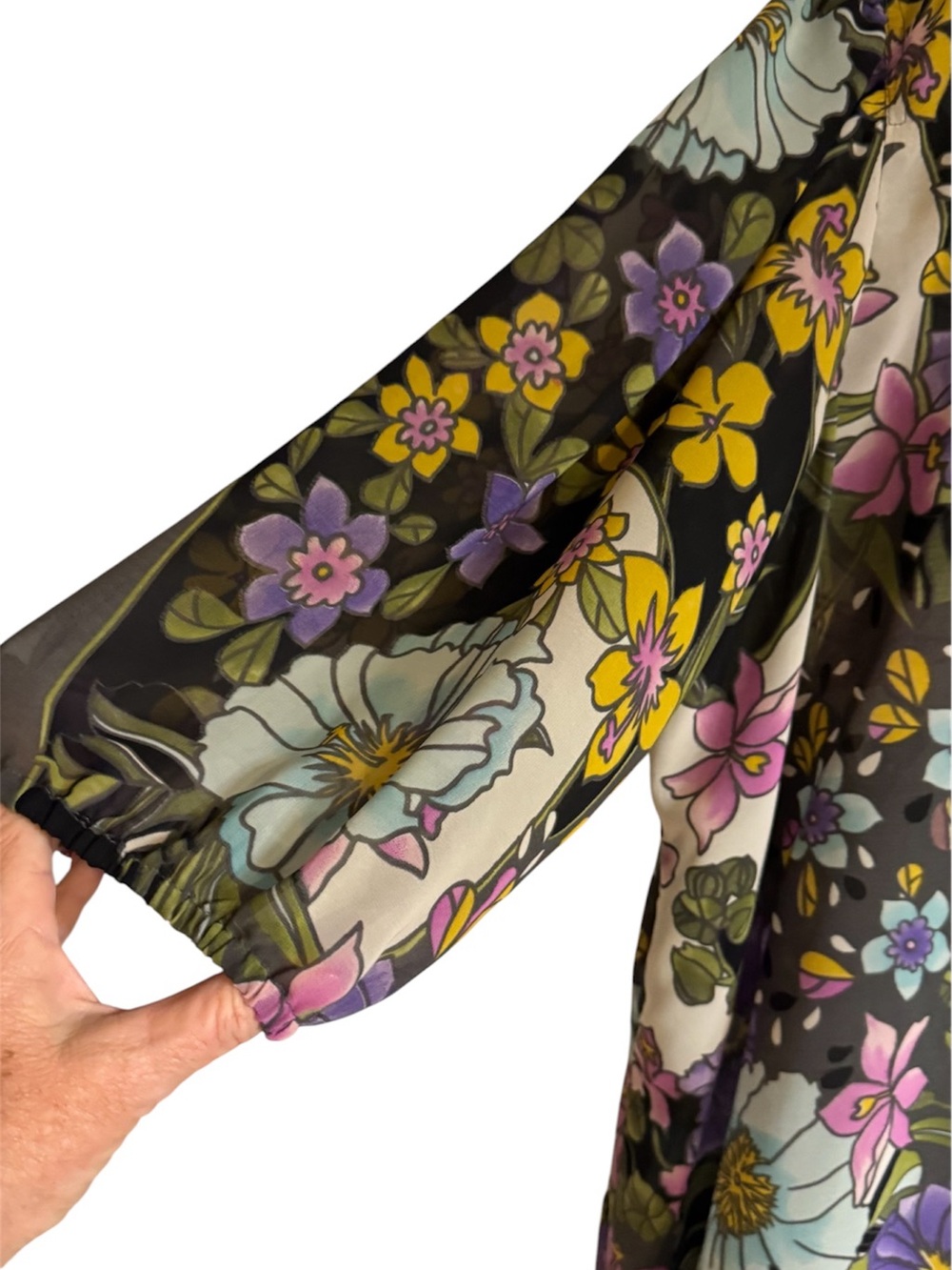 BEAUTIFUL Floral Button-Down Blouse in Black, Purple, Yellow, Pink PLUS 22 #11 - Picture 3 of 9